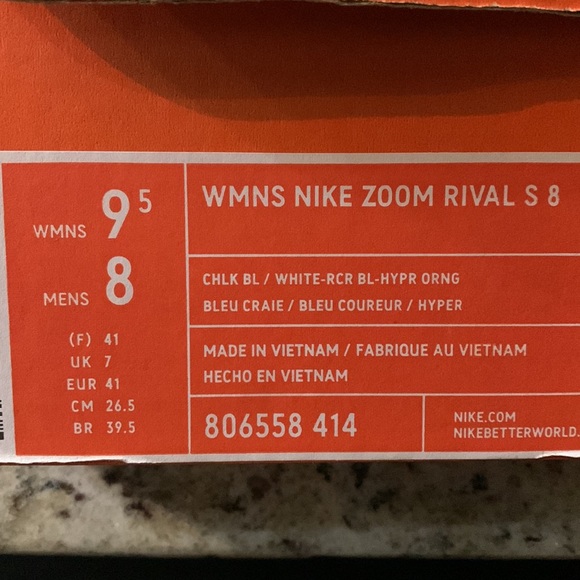 Unisex NIKE running shoes 9.5 - Picture 4 of 4